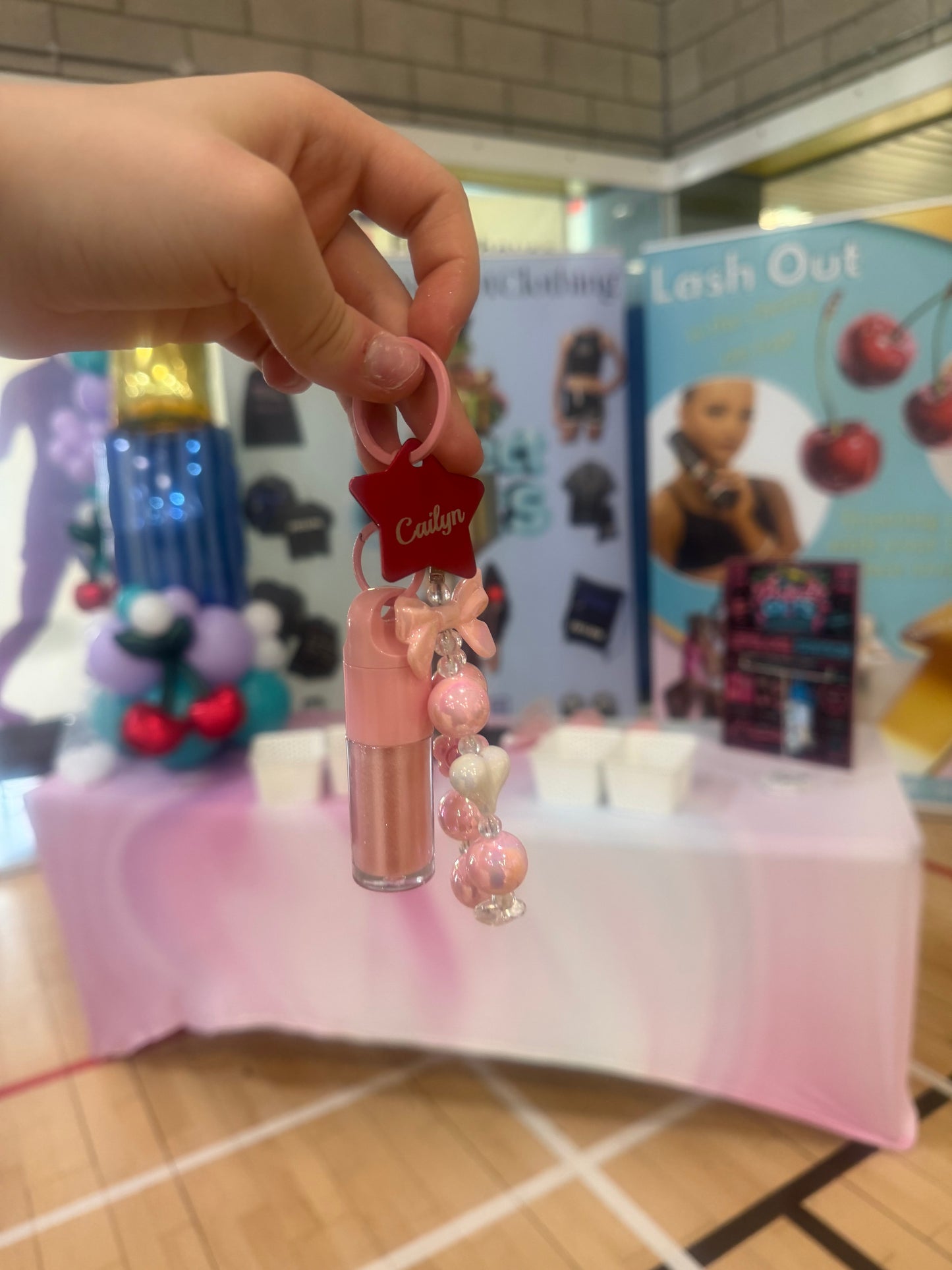 π MAKE YOUR OWN LIPGLOSS π